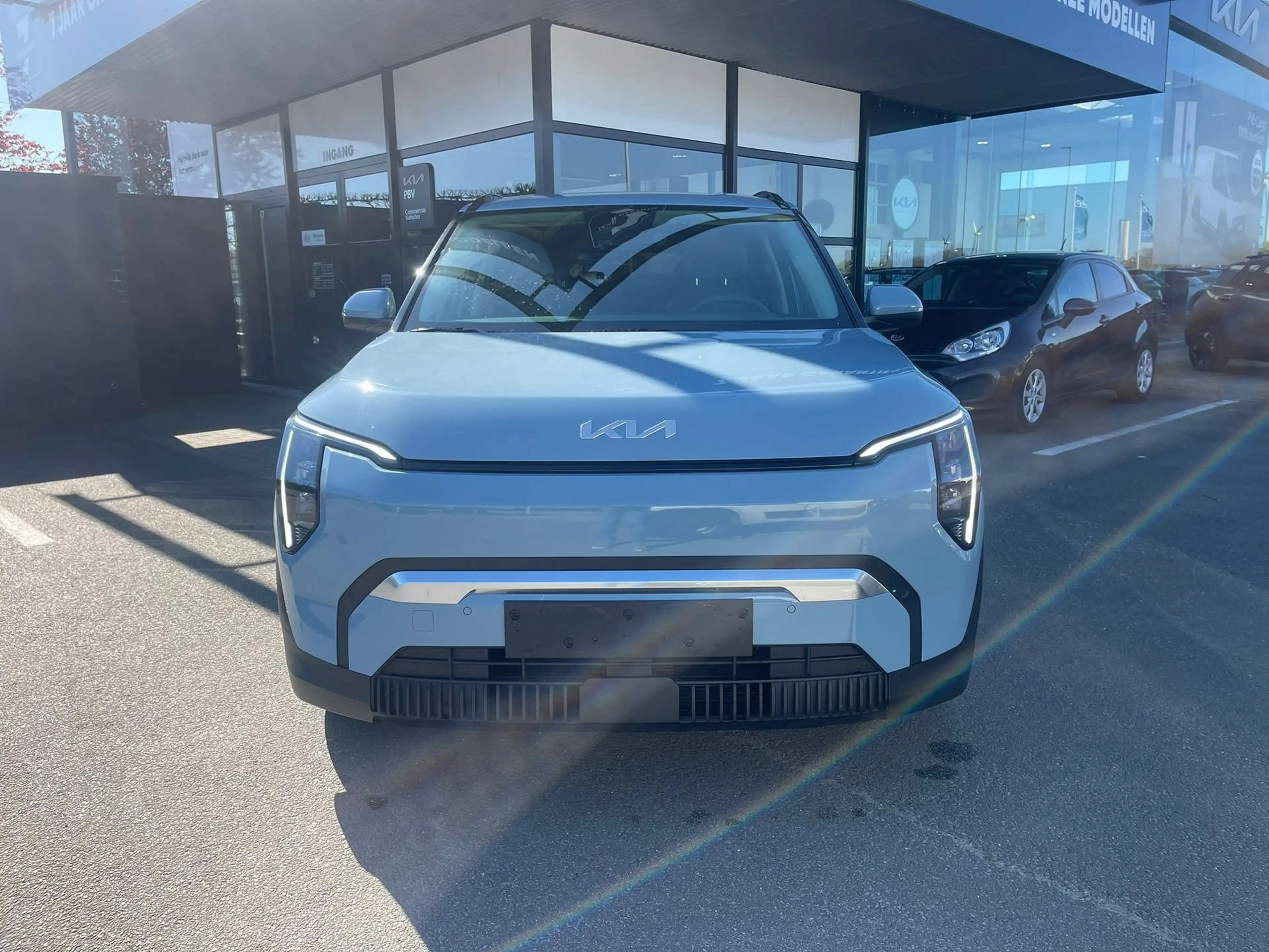 Kia EV3 58,3 kWh Earth - NIEUWSTAAT — photo 2