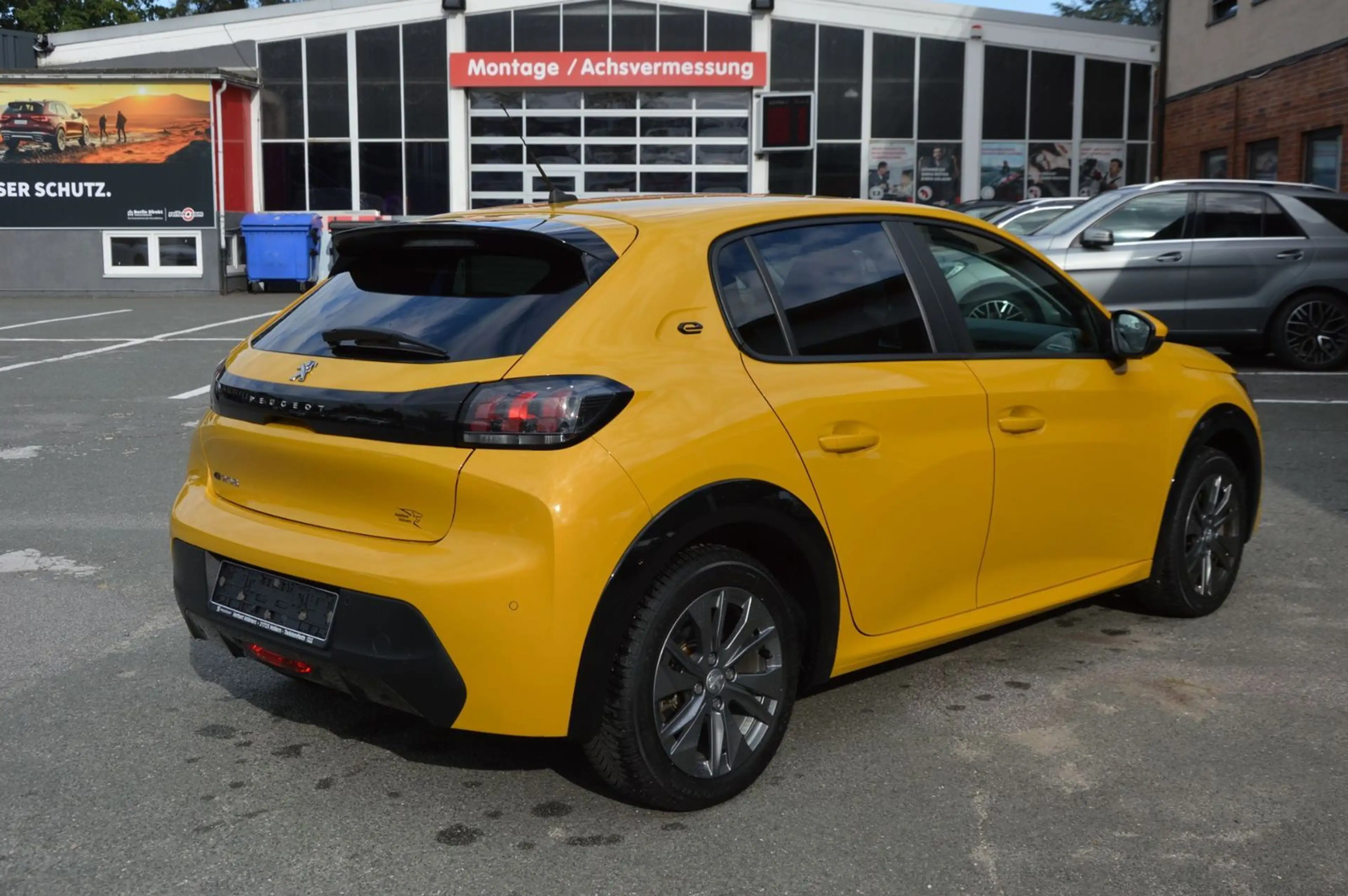 Peugeot e-208 Active Pack"11KW"PDC"TEMPOMAT" — photo 4