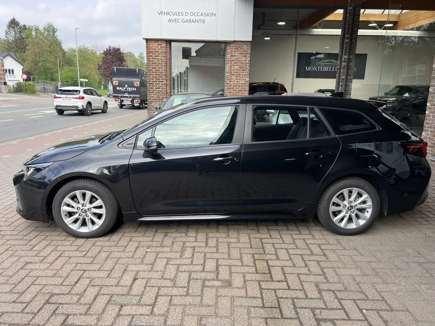 Toyota Corolla TS 1.8 Hybrid Style e-CVT GPF***8 ANS DE GARANTIE* Negru - 1