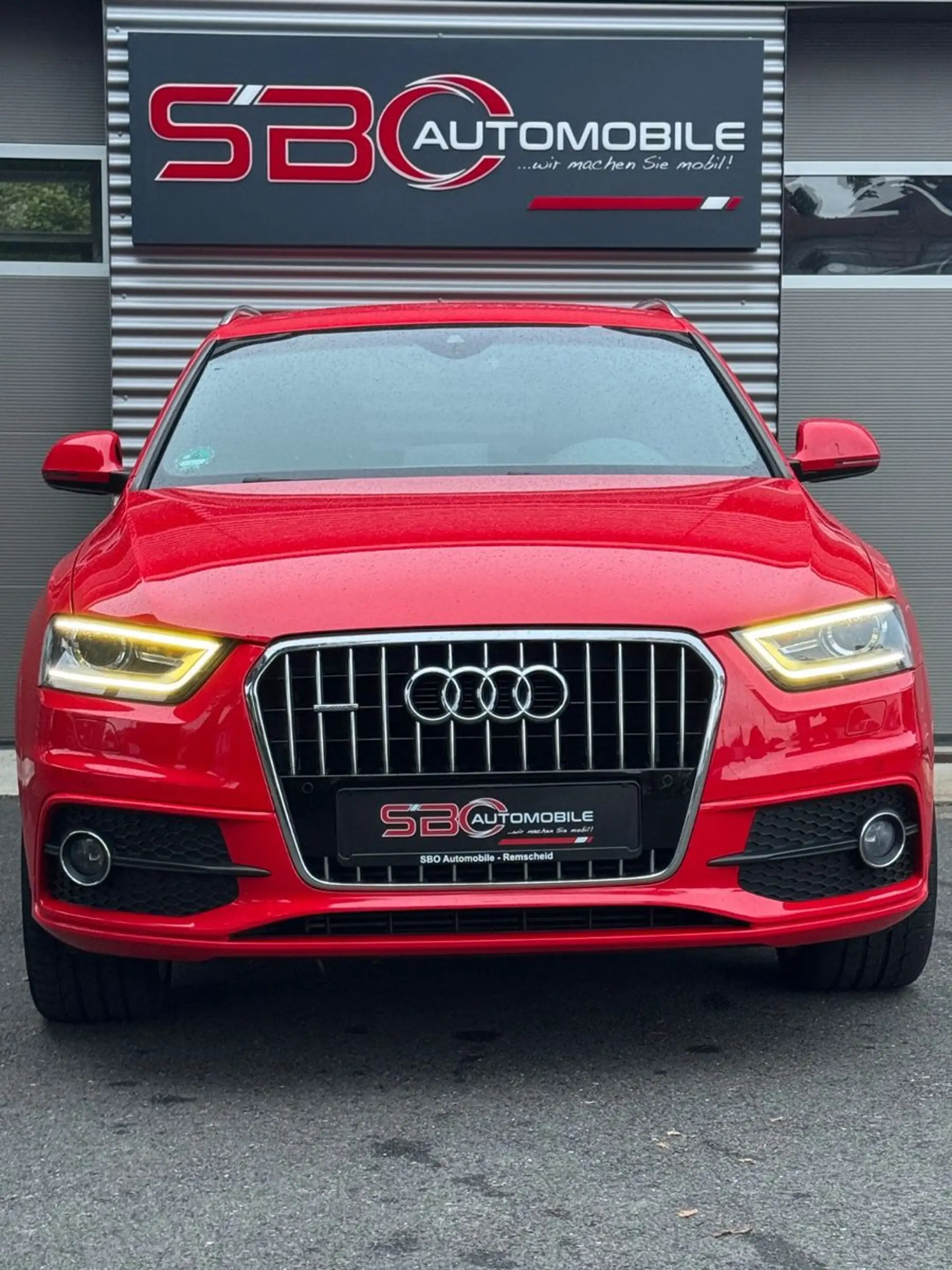 Audi Q3 2.0 TDI quattro/S line Sport / Plus — photo 10