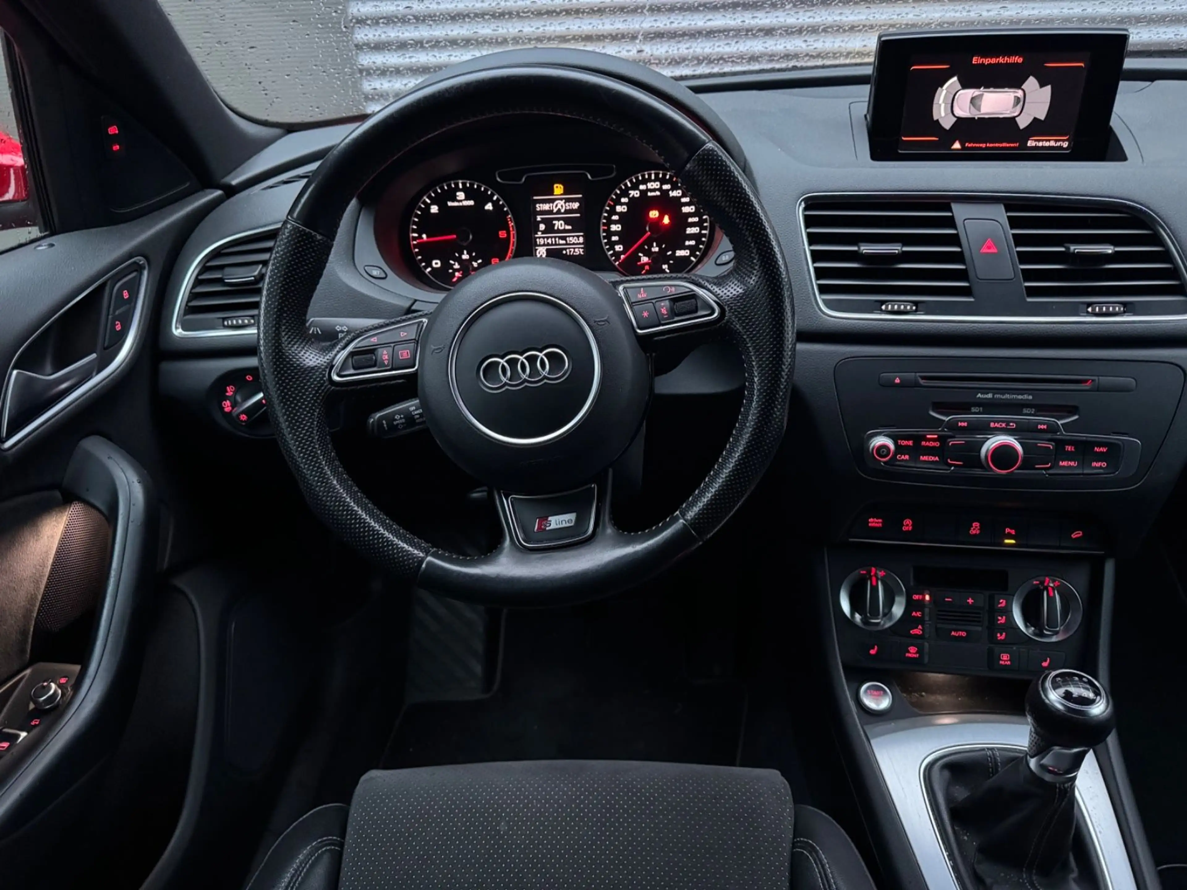 Audi Q3 2.0 TDI quattro/S line Sport / Plus — photo 14