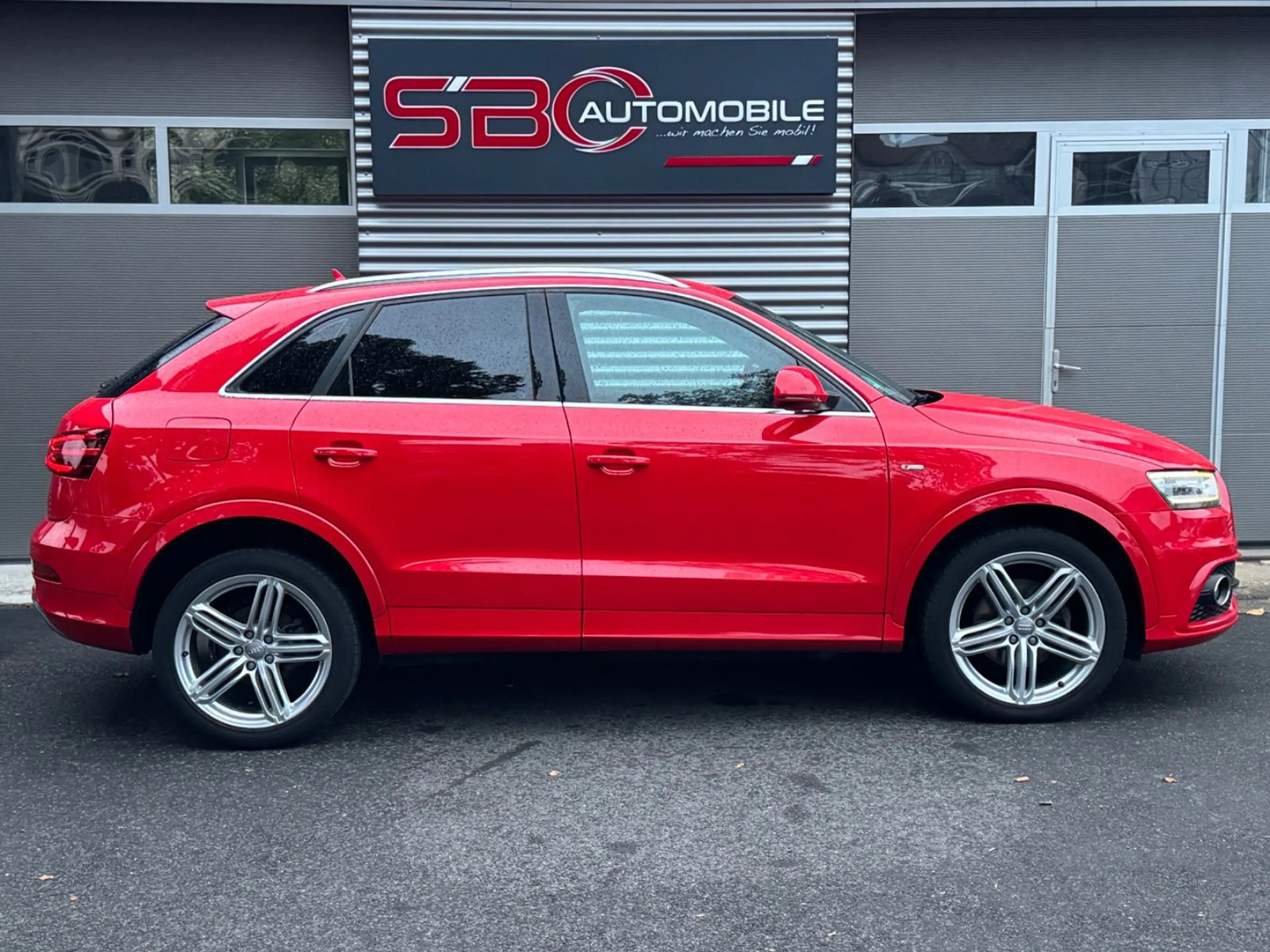 Audi Q3 2.0 TDI quattro/S line Sport / Plus — photo 7