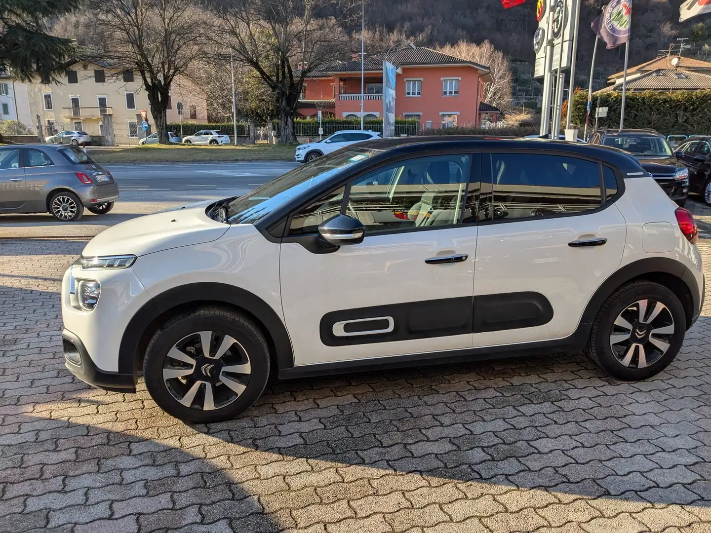Citroen C3 C3 1.2 puretech Shine s - 1