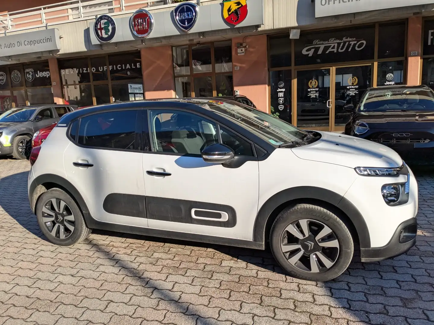 Citroen C3 C3 1.2 puretech Shine s - 2