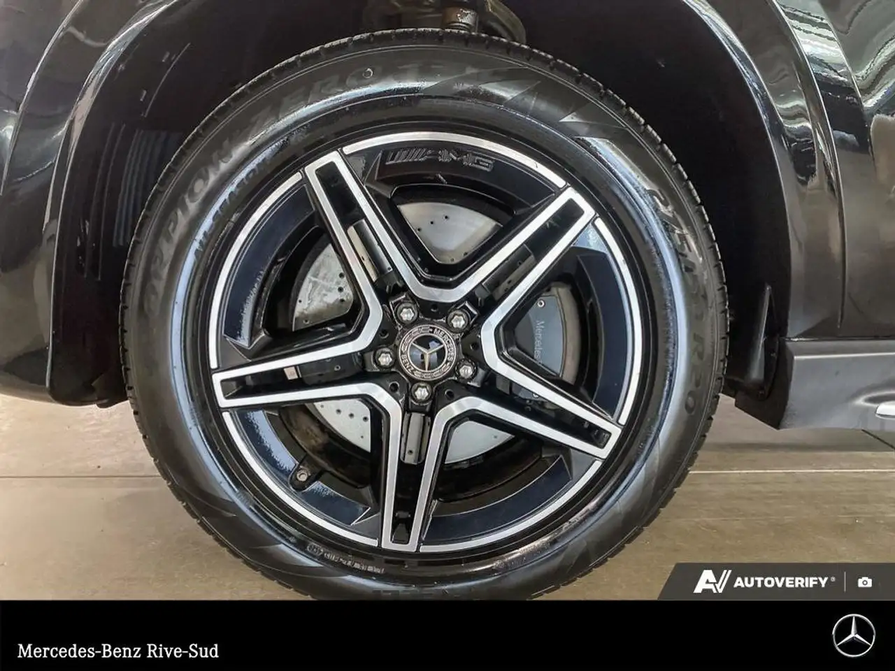 Mercedes-Benz GLE снимка Mercedes-Benz GLE