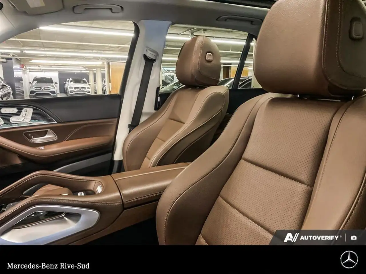 Mercedes-Benz GLE снимка Mercedes-Benz GLE