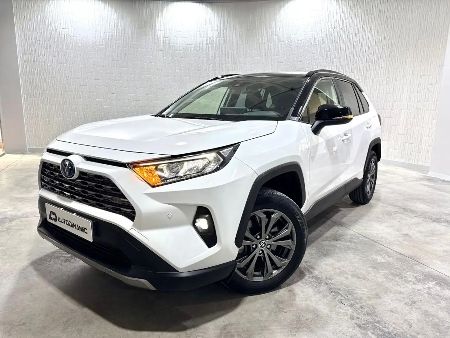 Toyota RAV 4 2.5 hybrid 2WD Advance Blanco - 1