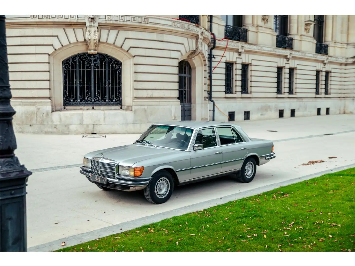 Mercedes-Benz S 280 280SE W116 - FRANCAISE D\u0027ORIGINE - REGULATEUR - CLIM - CARNET - 2EME MAIN Grijs - 1