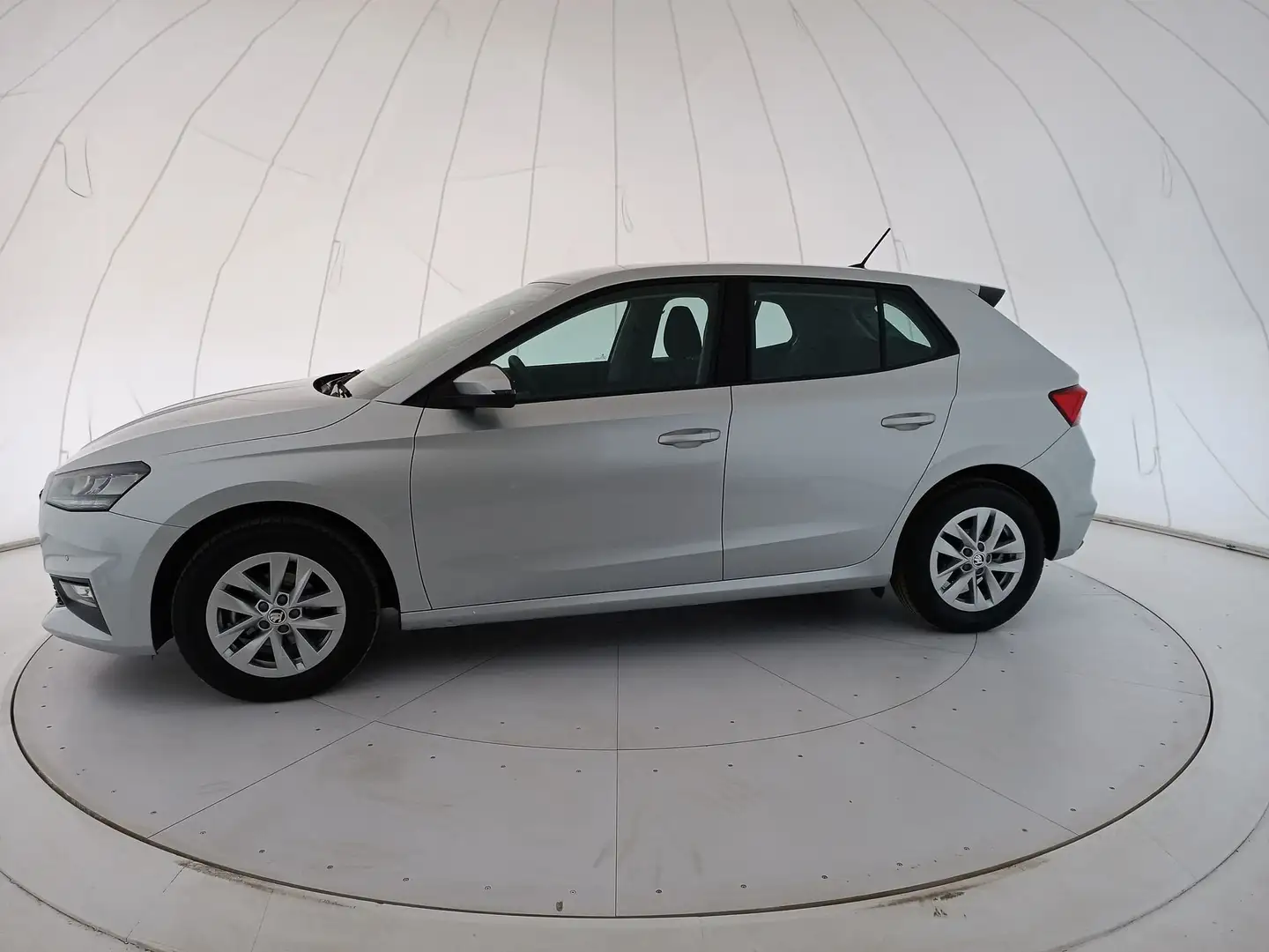 Skoda Fabia IV 2022 1.0 mpi evo Selection 80cv Argent - 2