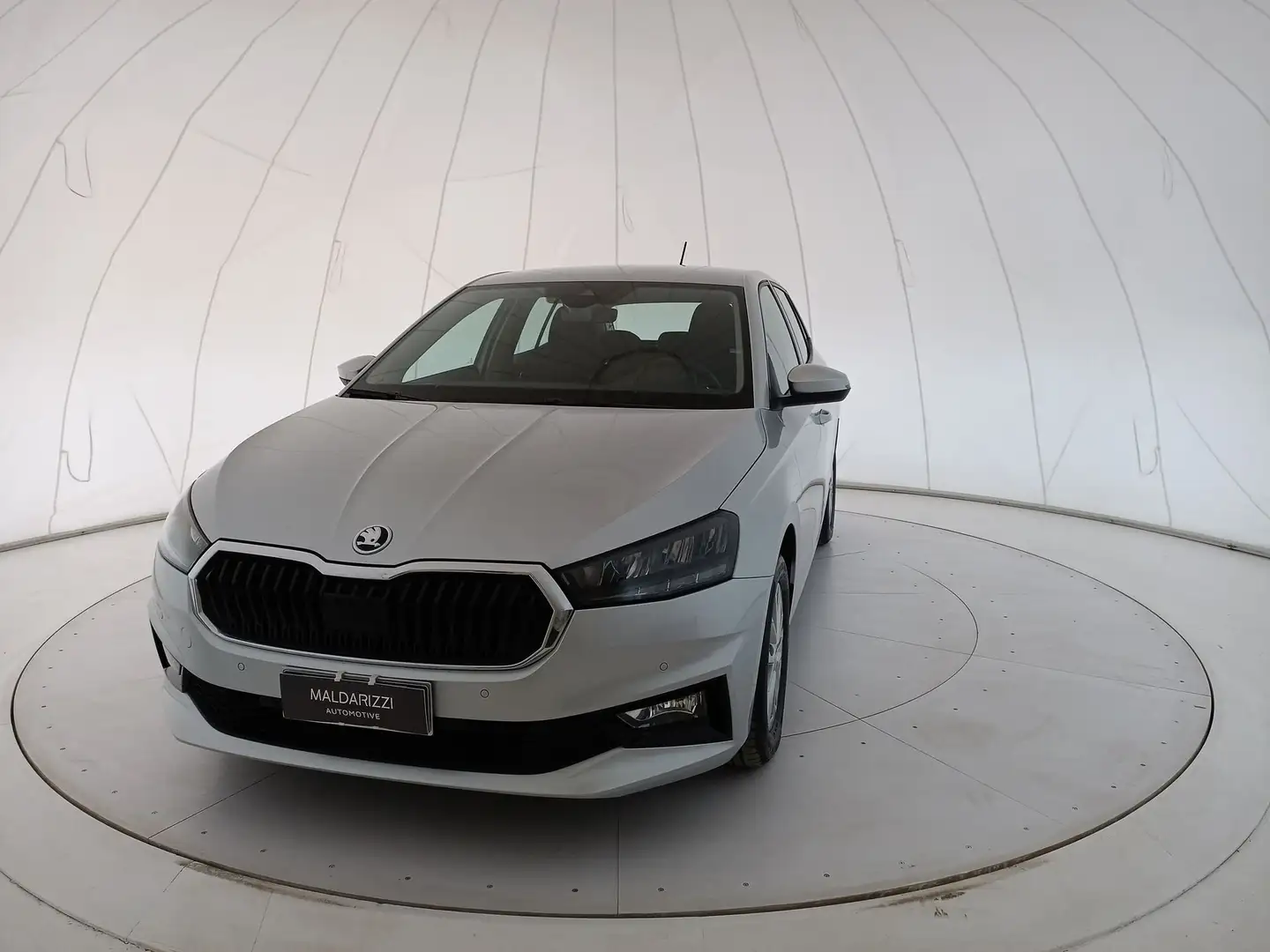 Skoda Fabia IV 2022 1.0 mpi evo Selection 80cv Argent - 1