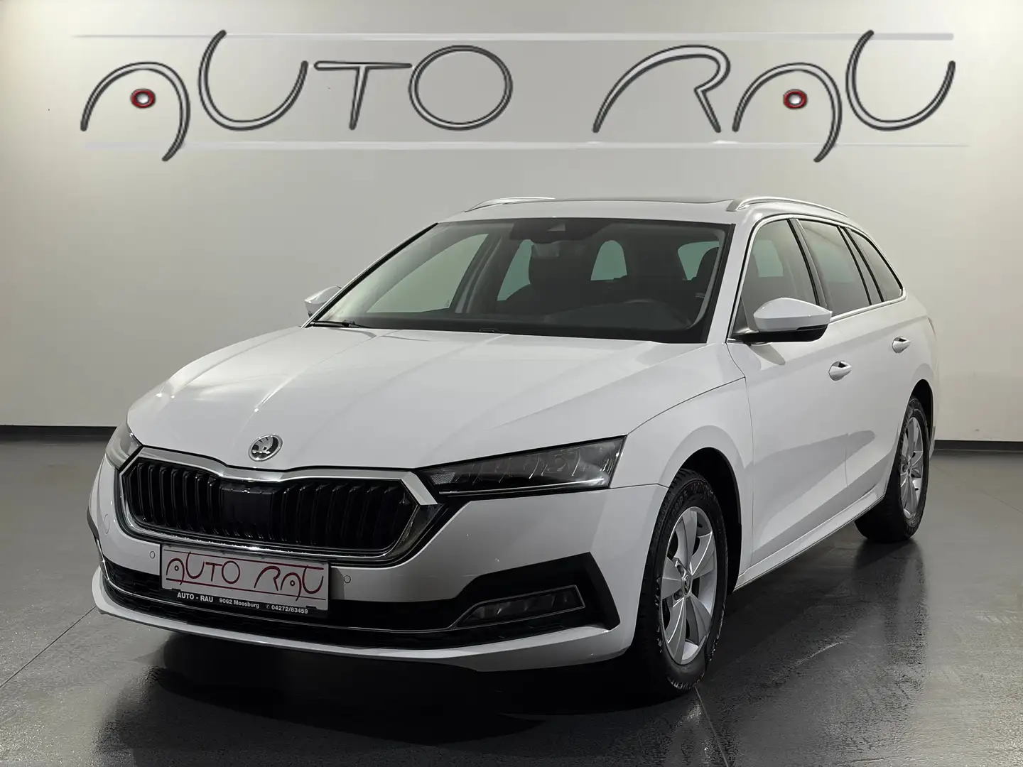 Skoda Octavia Combi 2.0 TDI Style *LED*ACC*NAVI*PANO* Weiß - 1