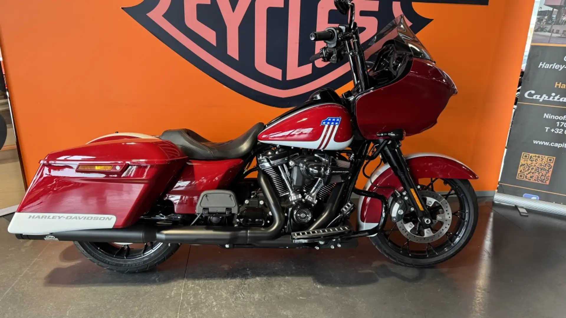 Harley-Davidson Tour Glide ROAD SPECIAL EDITION PATRIOT Rood - 1