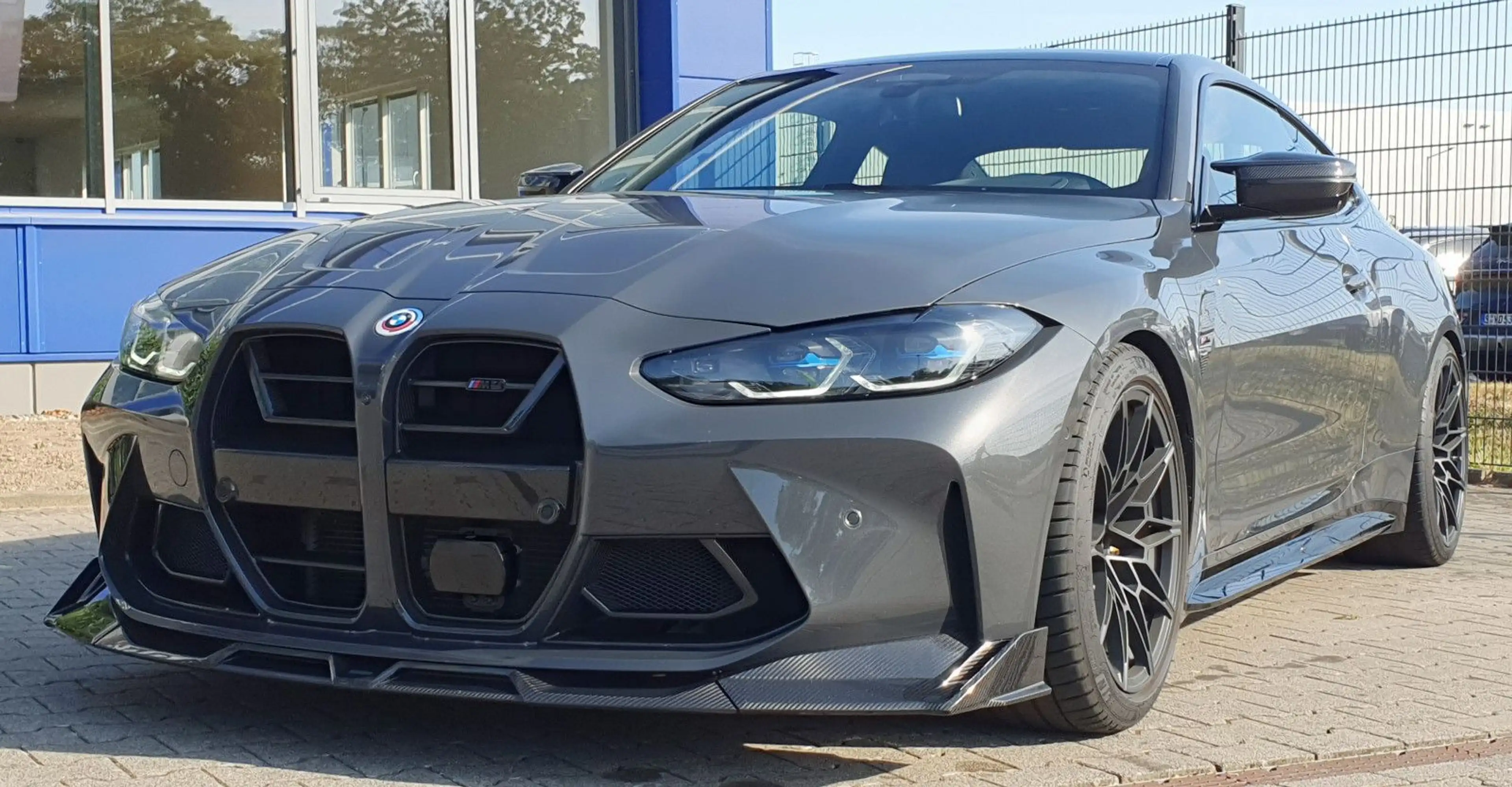 BMW M4 Coupe xDrive Competition 50 Jahre Jubiläum — photo 2
