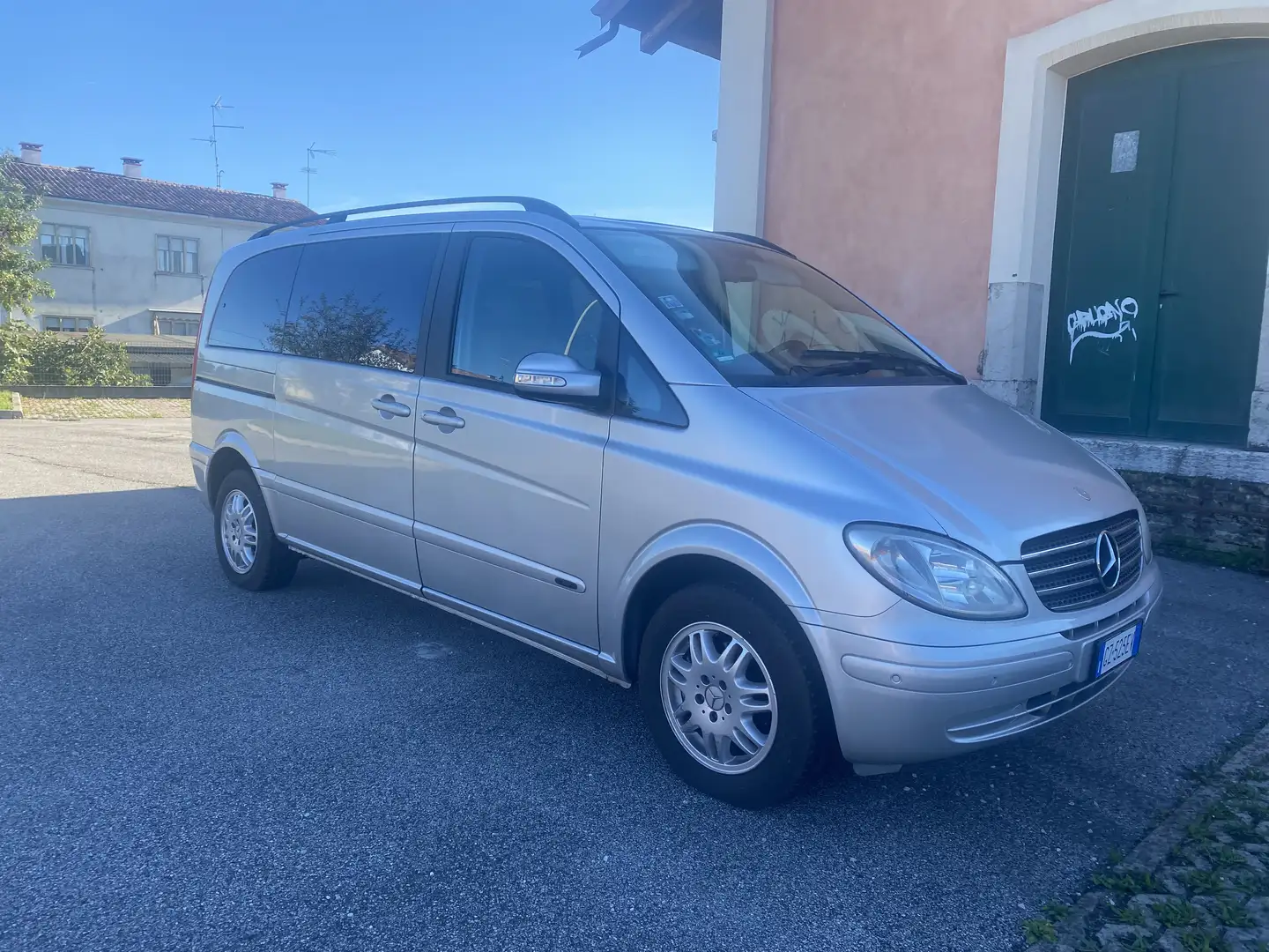 Mercedes-Benz Viano Viano 2.2 cdi Ambiente Gris - 2