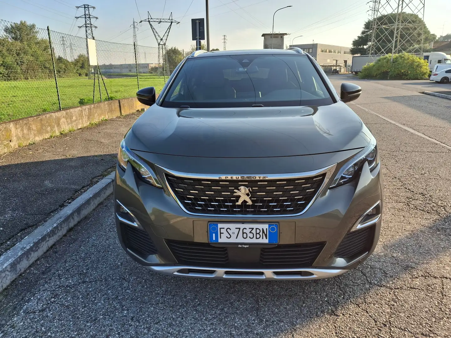 Peugeot 3008 2.0 bluehdi GT Line s Grijs - 2