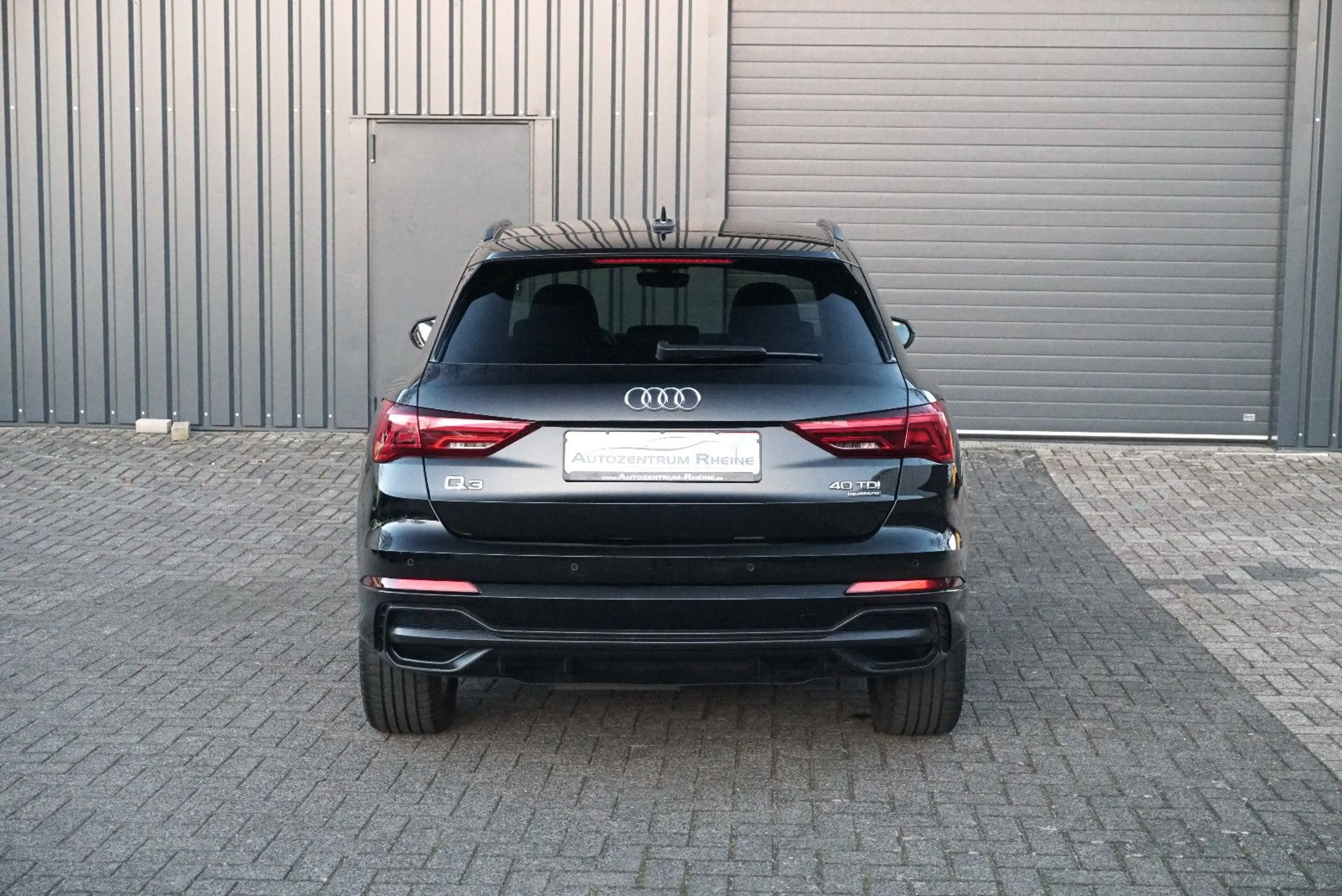 Audi Q3 40 TDI quattro S-line ACC Virtual LED AHK SHZ — photo 6