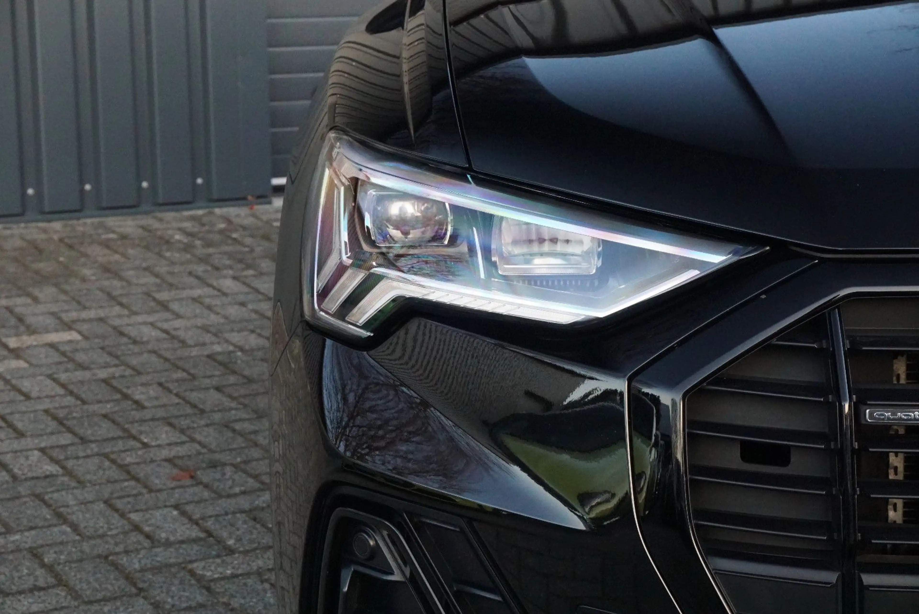 Audi Q3 40 TDI quattro S-line ACC Virtual LED AHK SHZ — photo 8