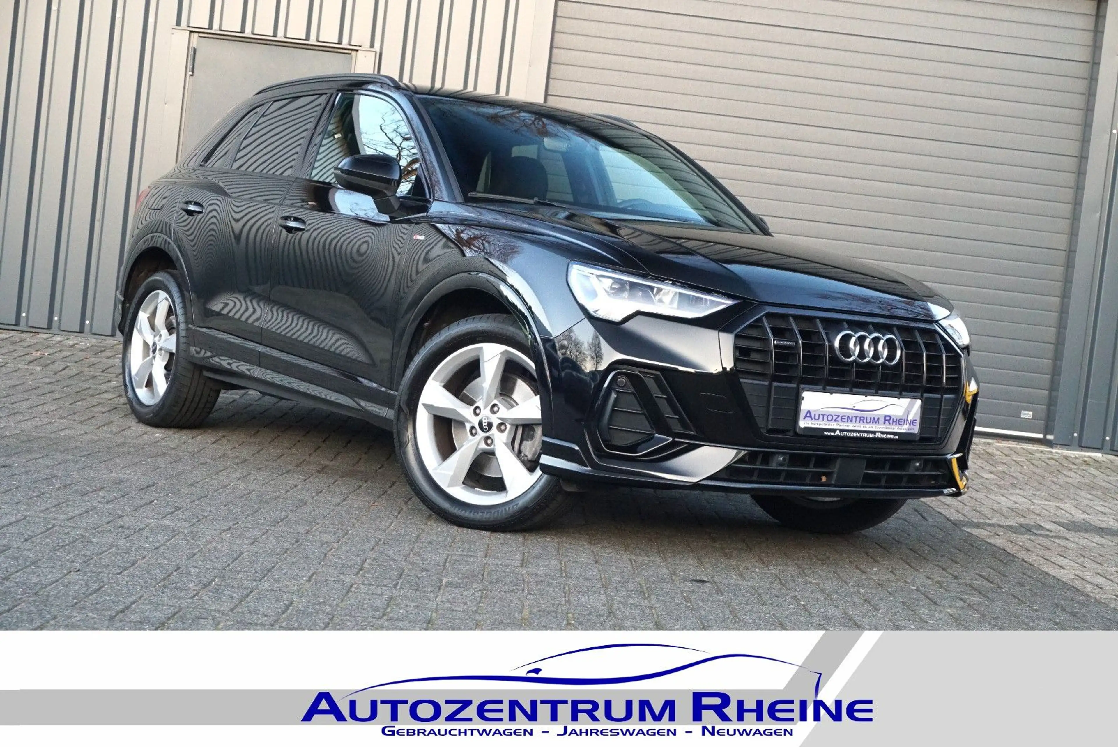 Audi Q3 40 TDI quattro S-line ACC Virtual LED AHK SHZ