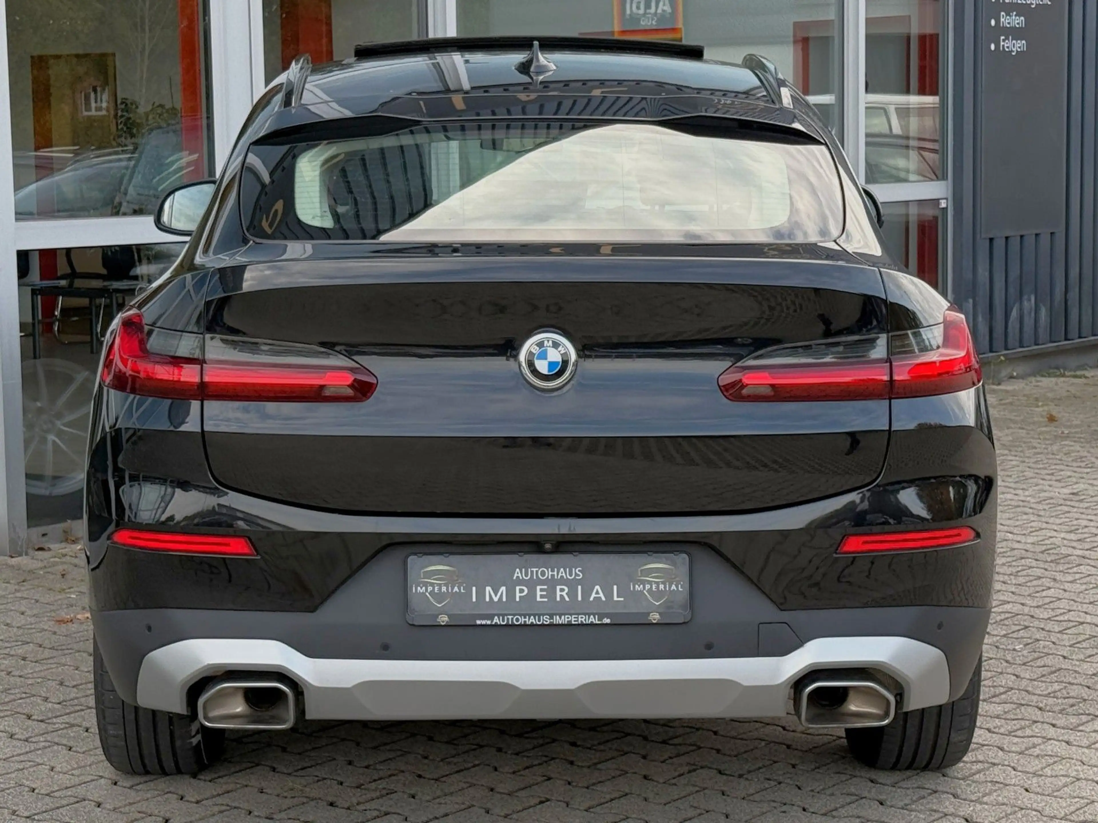 BMW X4 xDr 20d LEDER+PANO+HUD+ACC+360°+LASER+LC-PROF — photo 5