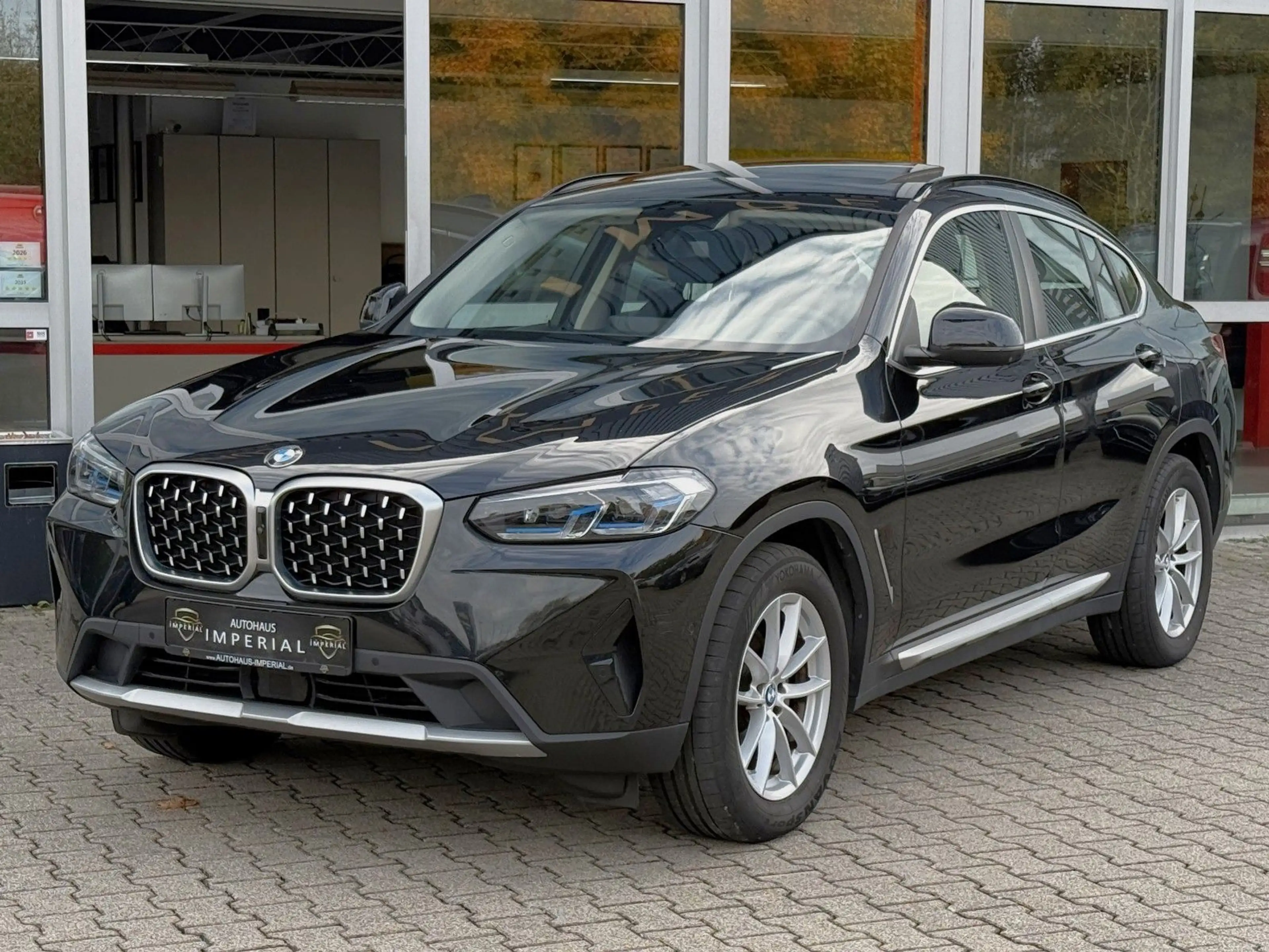 BMW X4 xDr 20d LEDER+PANO+HUD+ACC+360°+LASER+LC-PROF