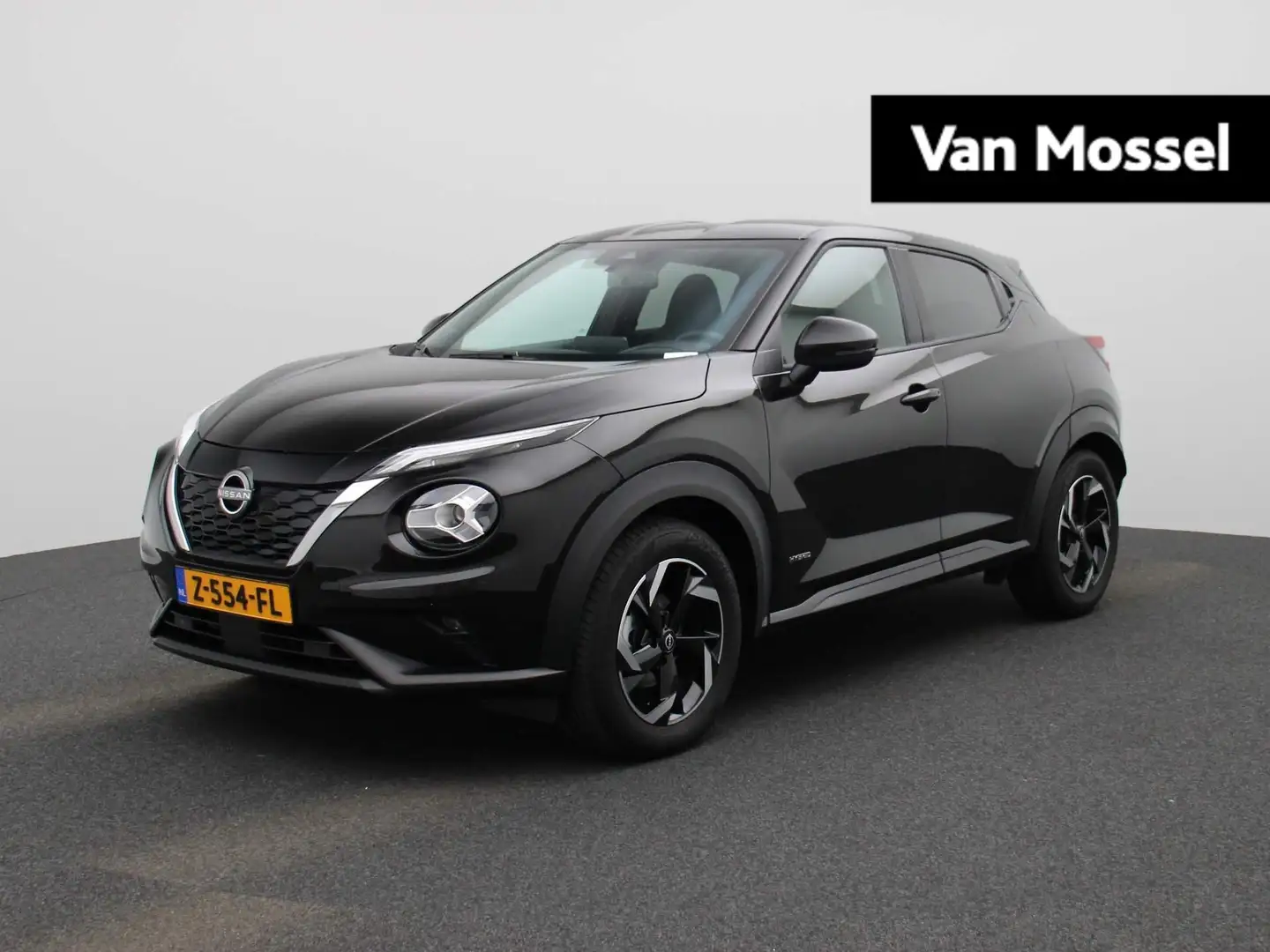 Nissan Juke 1.6 Hybrid N-Connecta | Navi | ECC | PDC | LMV | L Zwart - 1