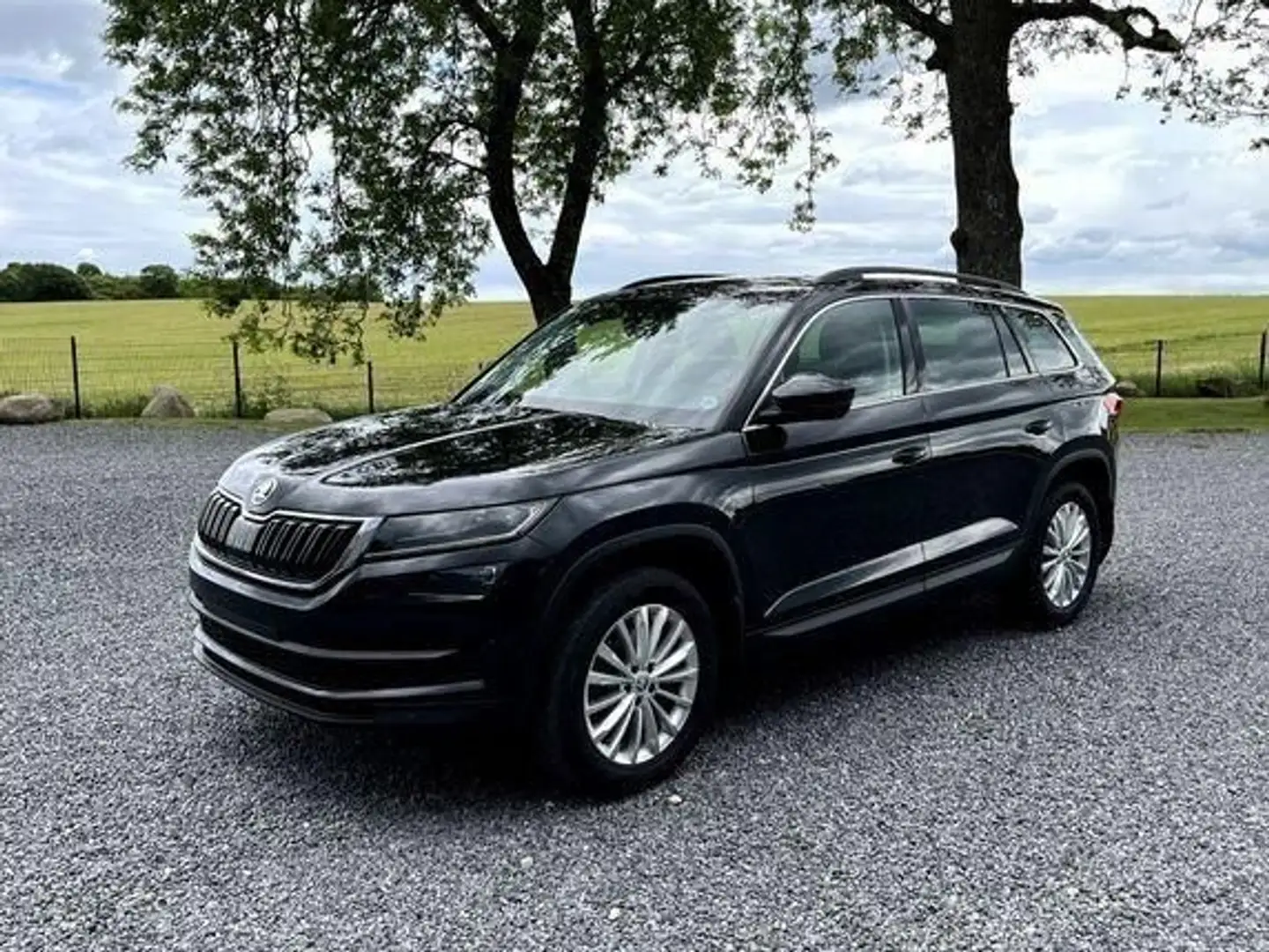 Skoda Kodiaq 2.0TDI Soleil Navi+LED+eleKlappe+Kamera Black - 1