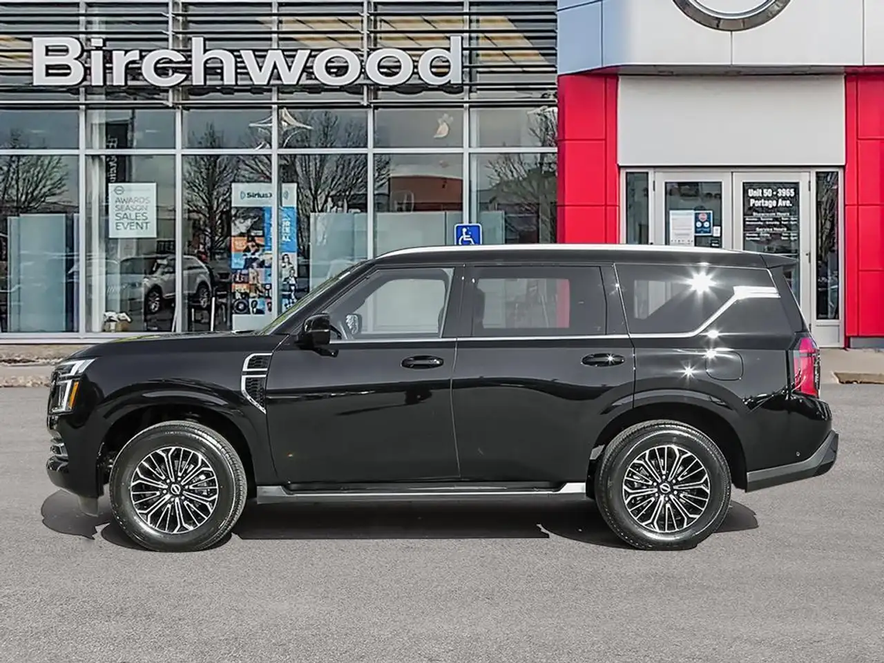 Nissan Armada снимка Nissan Armada