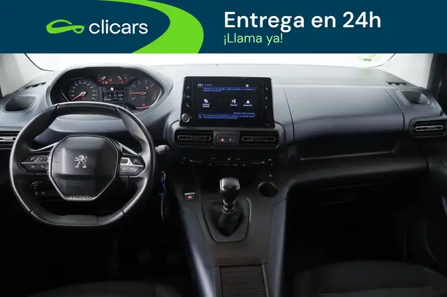 Peugeot Rifter view 13