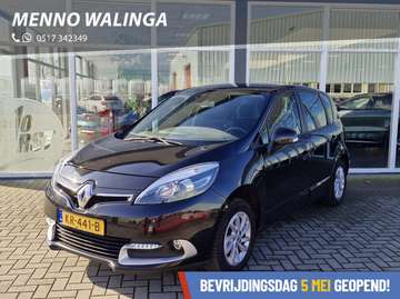 1.5 dCi Bose|Automaat|Navi|Trekhaak|PDC|