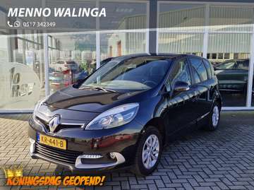 1.5 dCi Bose|Automaat|Navi|Trekhaak|PDC|