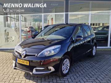 1.5 dCi Bose|Automaat|Navi|Trekhaak|PDC|