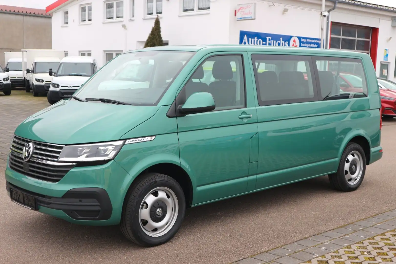 Volkswagen T6 Caravelle T6.1 e-Caravelle LR ABT 8-Sitzer LED KAMERA SHZ Зелений - 1