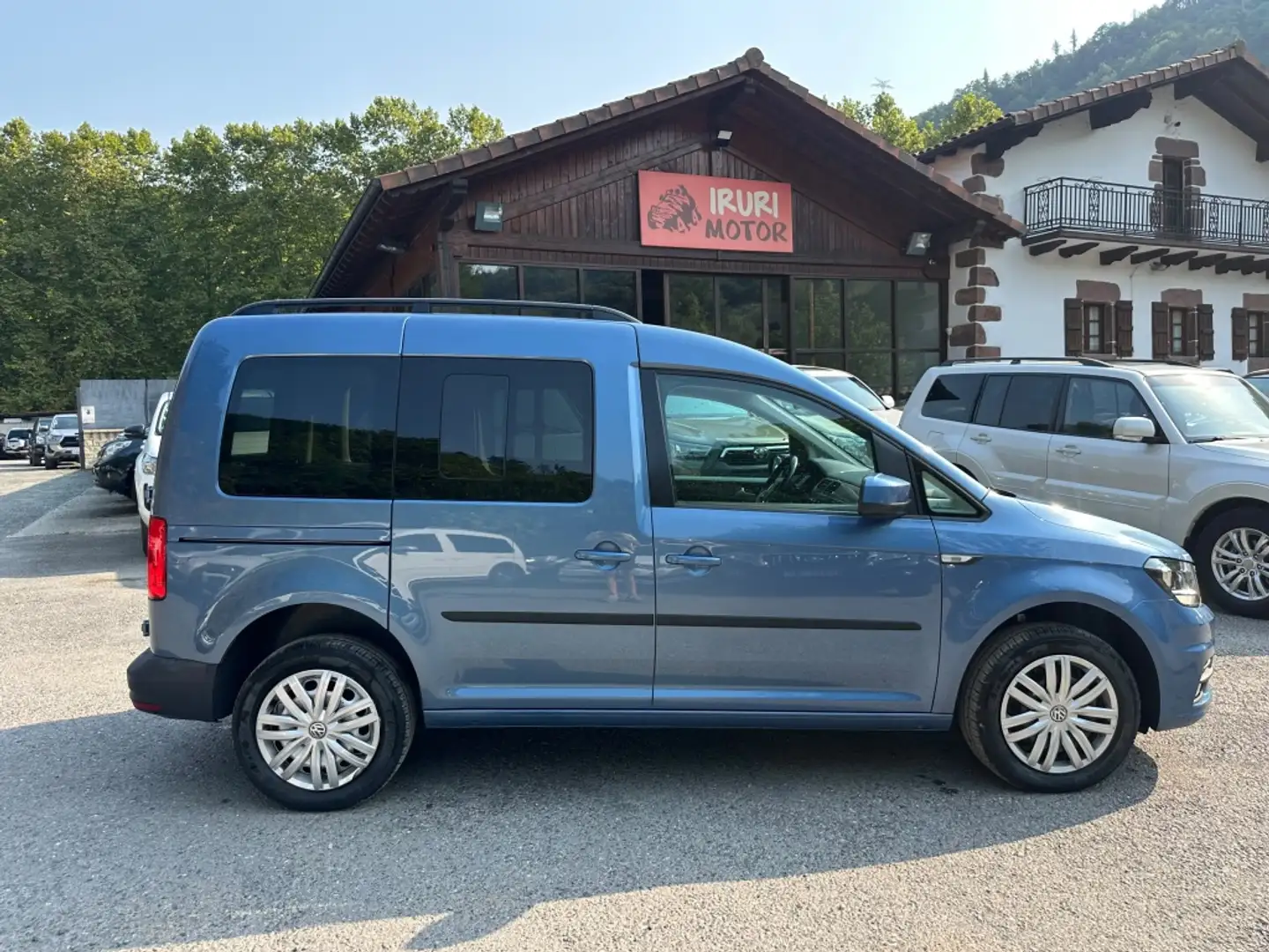 Volkswagen Caddy 2.0TDI Trendline 4M 90kW Azul - 1