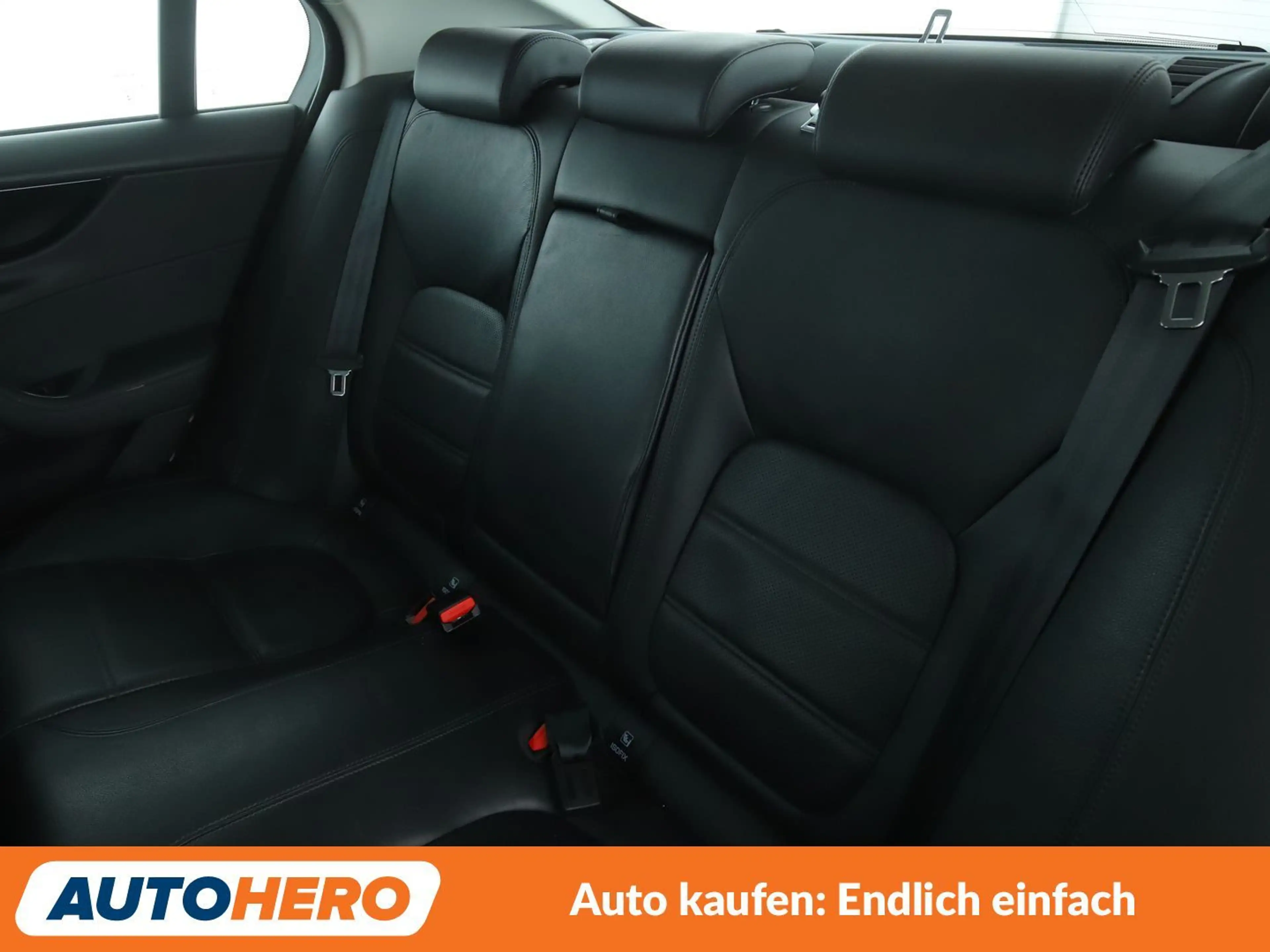 Jaguar XE 25t S Aut*NAVI*LED*TEMPO*CAM*PDC*KLIMA* — photo 14