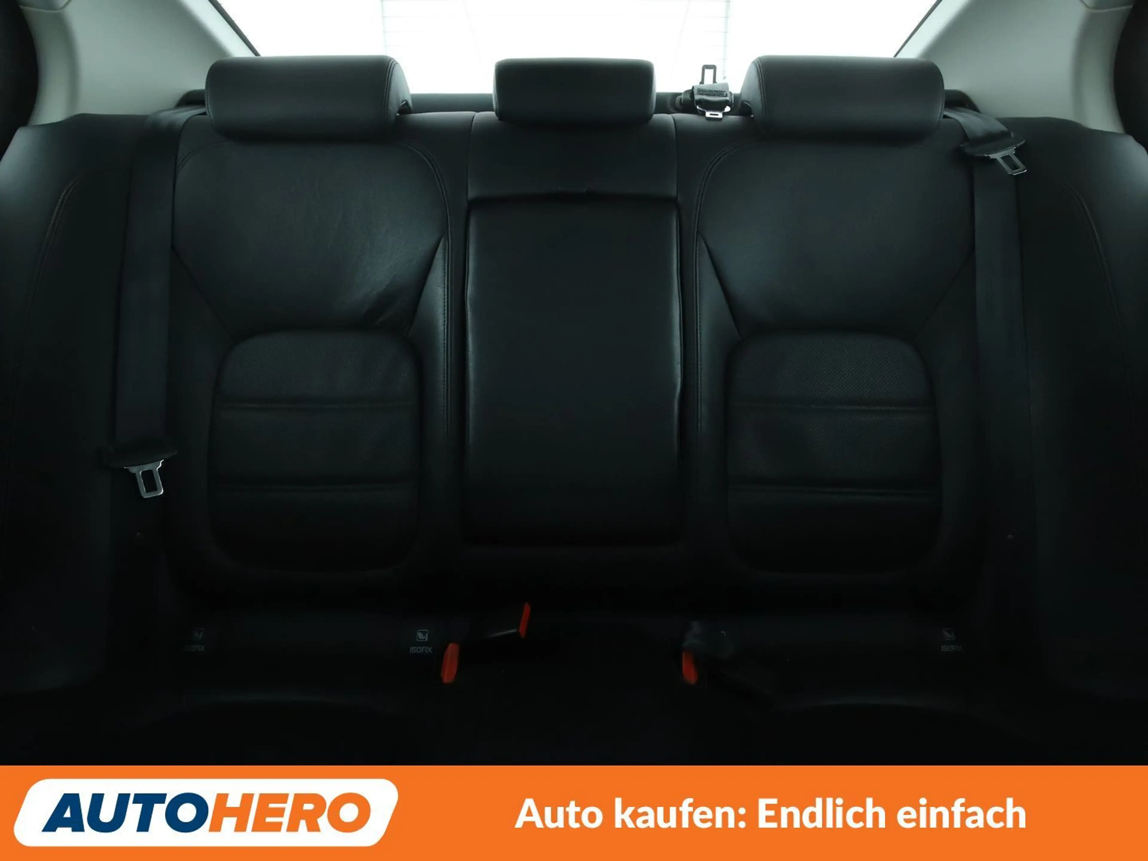 Jaguar XE 25t S Aut*NAVI*LED*TEMPO*CAM*PDC*KLIMA* — photo 15