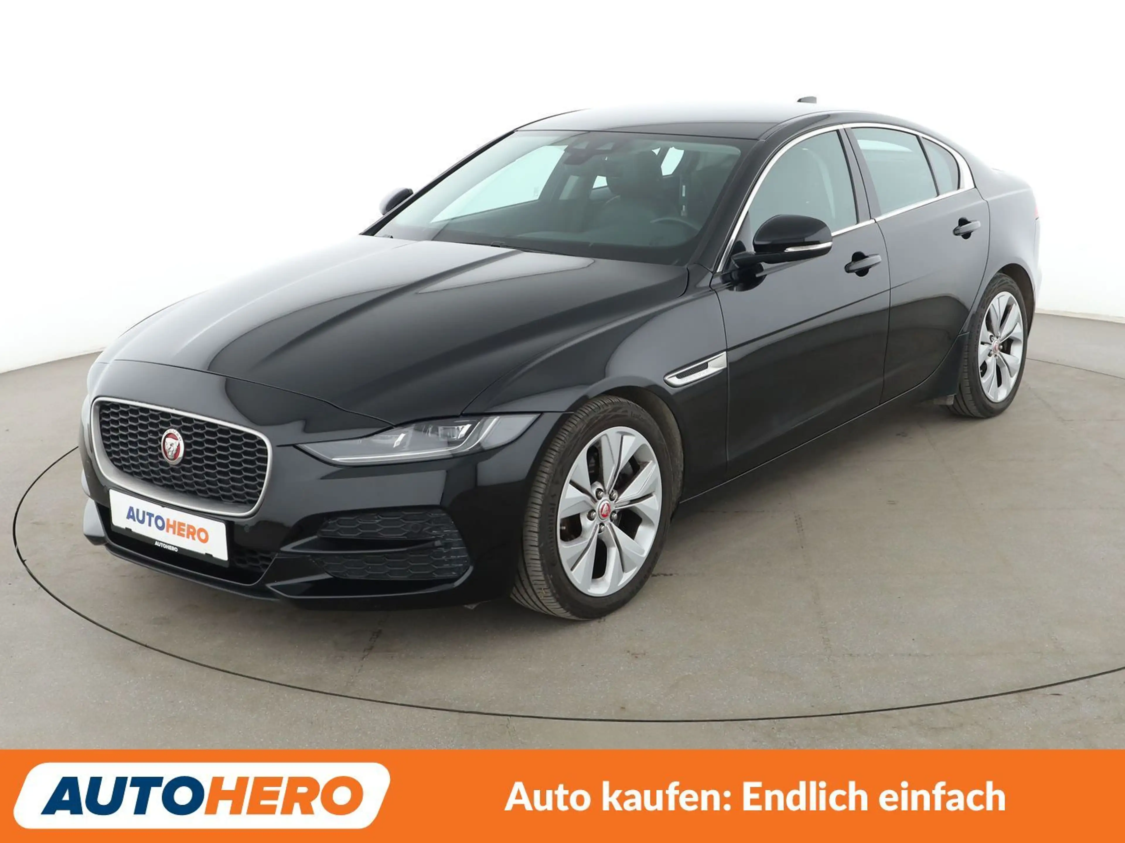 Jaguar XE 25t S Aut*NAVI*LED*TEMPO*CAM*PDC*KLIMA*