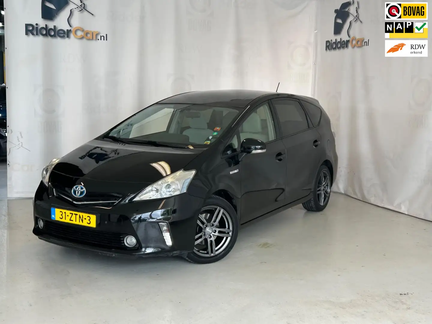 Toyota Prius+ Prius Wagon 1.8 Aspiration 7zits|2E EIG|AUTOMAAT|N Negru - 1