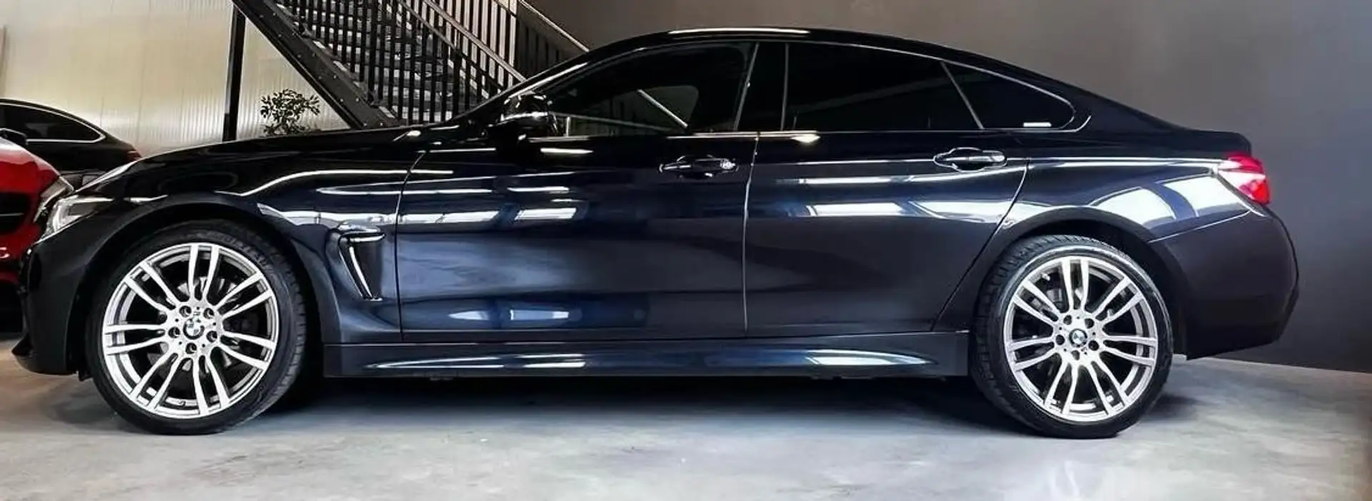 BMW 420 420d xDrive Gran Coupe M Sport Aut. Schwarz - 2