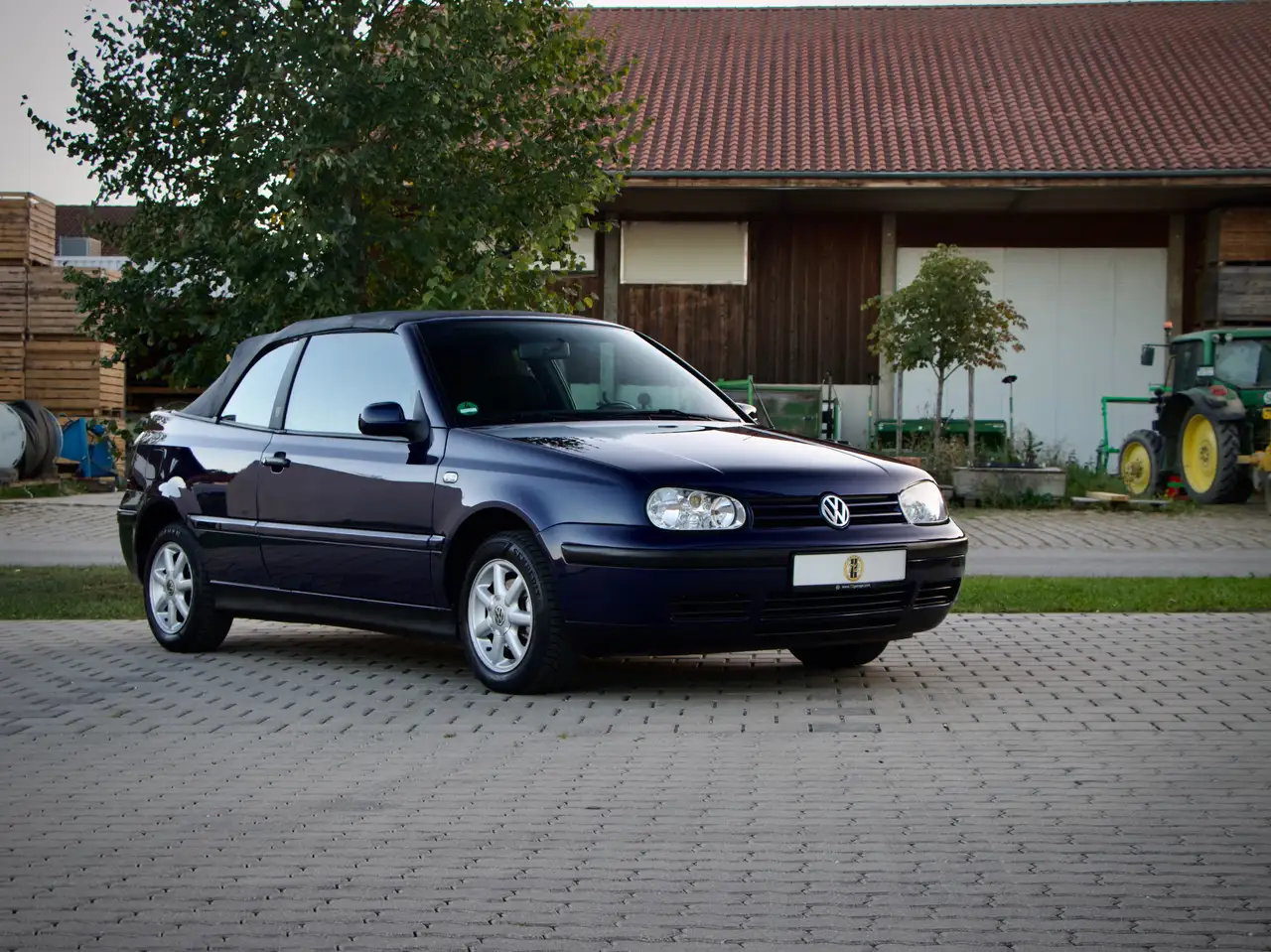 Volkswagen Golf Cabriolet Trendline 1.6 101PS TÜV 06/2028, foto 1