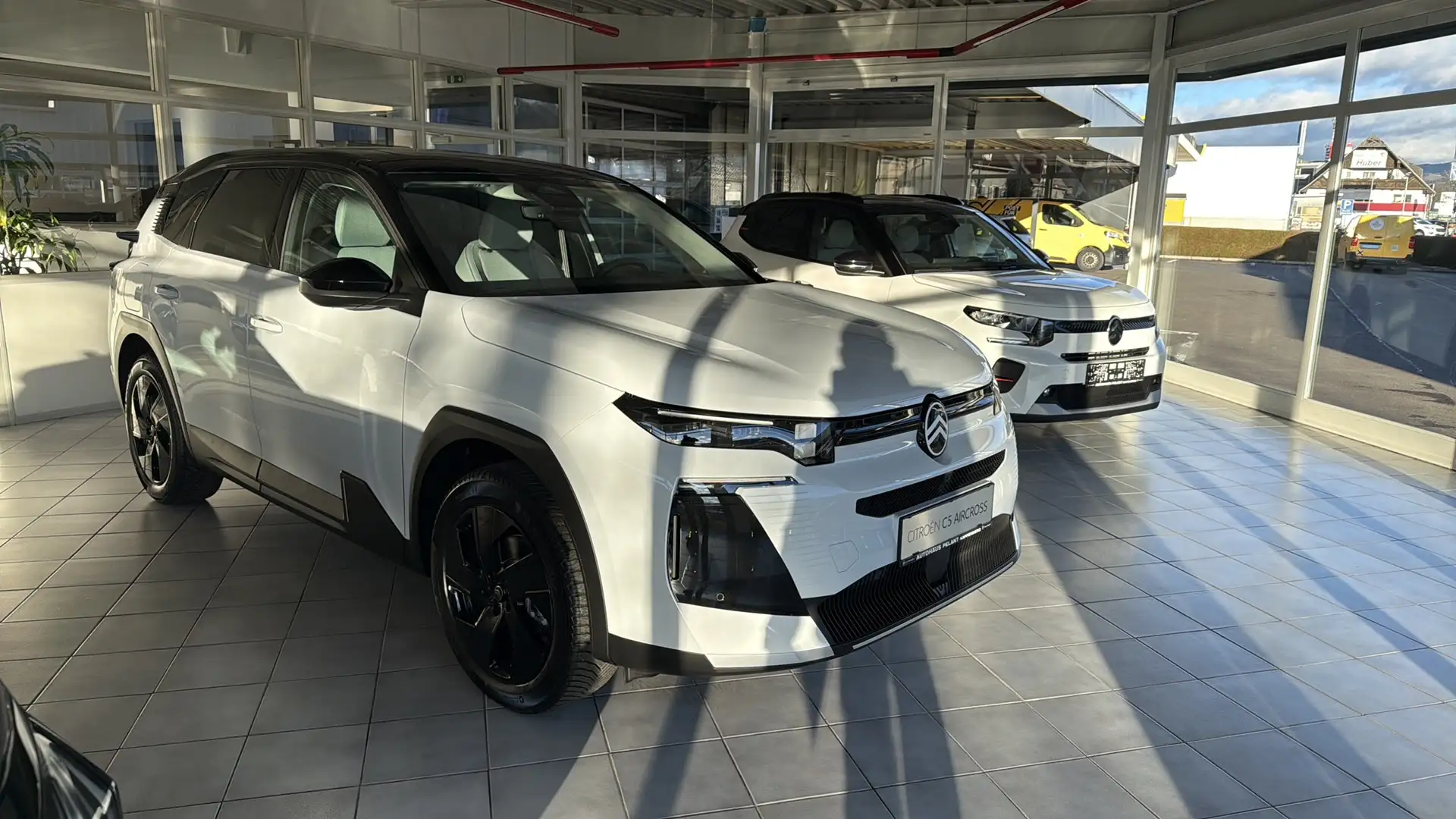 Citroen C5 Aircross 145 Hybrid MAX Weiß - 1