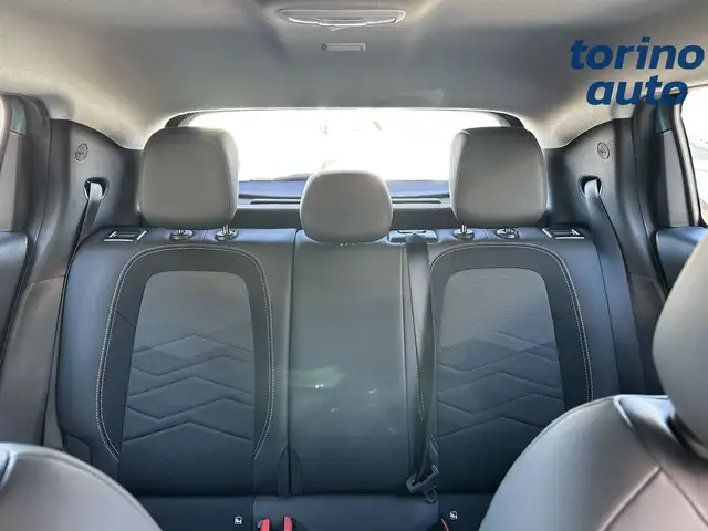 Jeep Avenger view 13