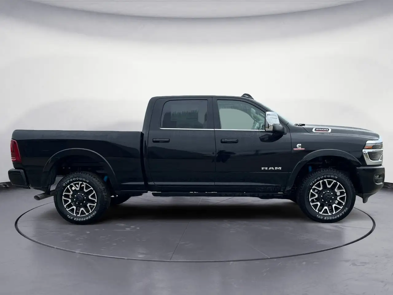 RAM 2500 снимка RAM 2500