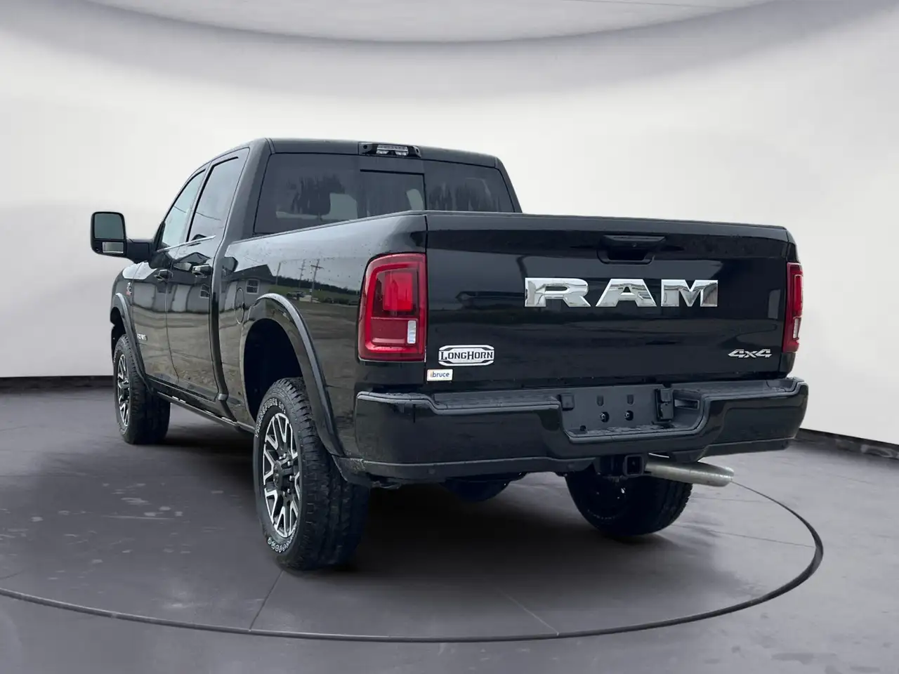RAM 2500 снимка RAM 2500