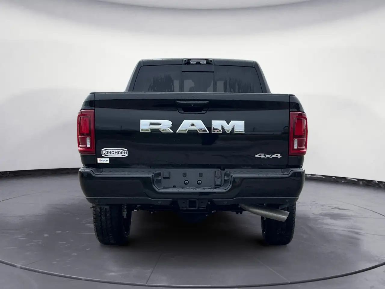 RAM 2500 снимка RAM 2500