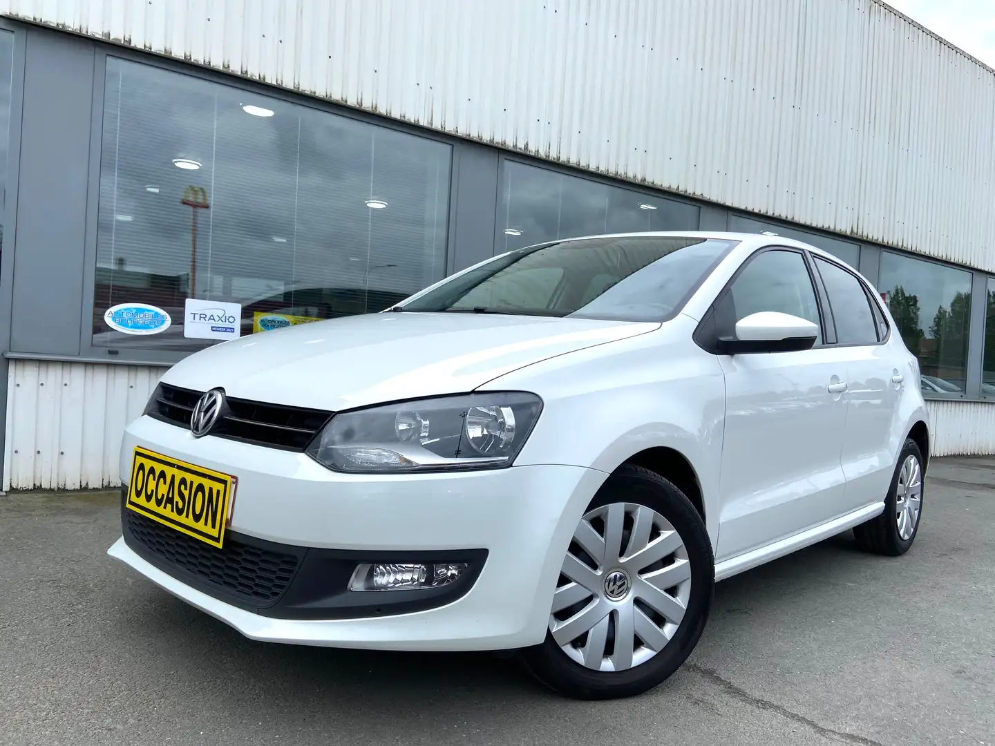 Volkswagen Polo 1.4i *ESSENCE* WHITE EDITION* 2014* Wit - 1