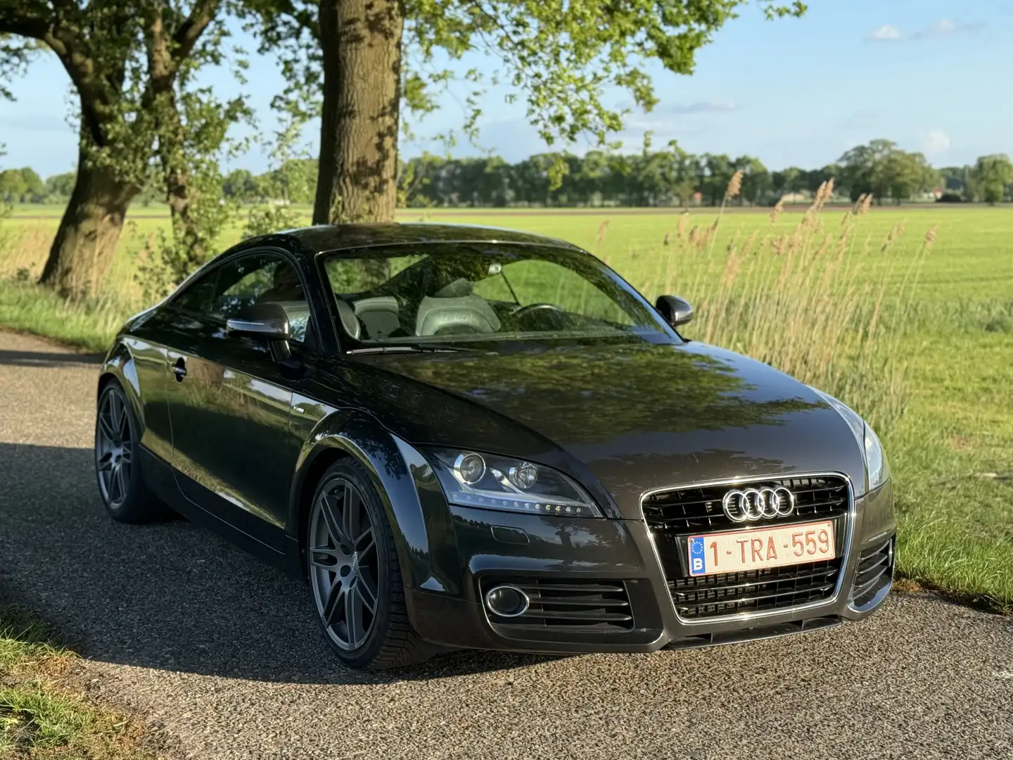 Audi TT Coupe 1.8 TFSI S-line - 1