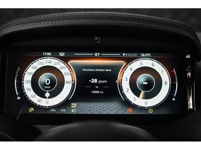 Aston Martin DB12 view 15