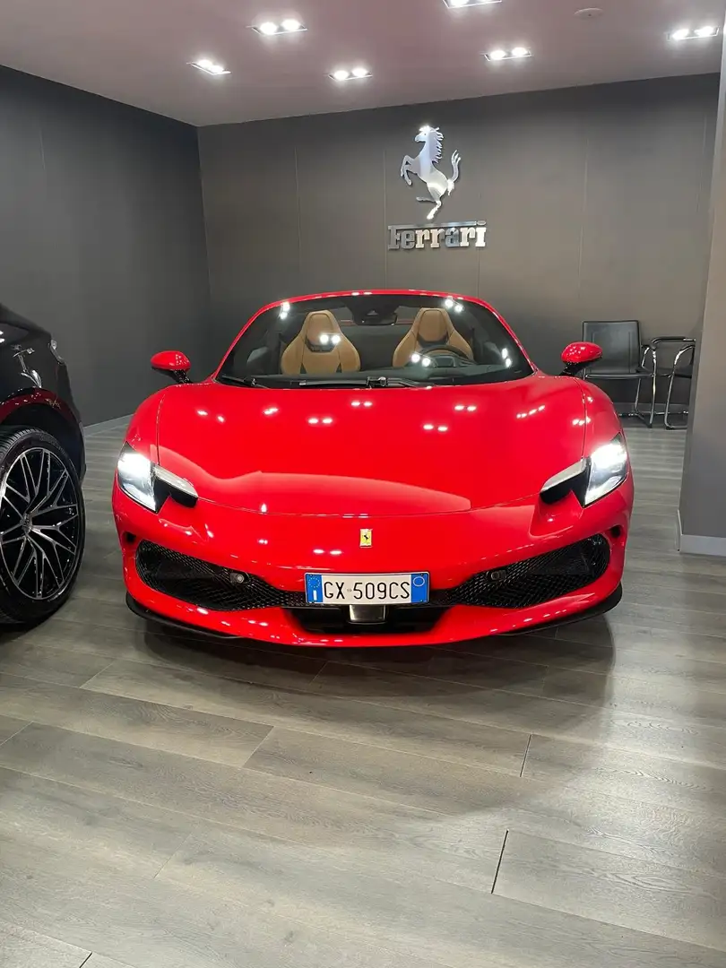 Ferrari 296 GTS 3.0 Rot - 1