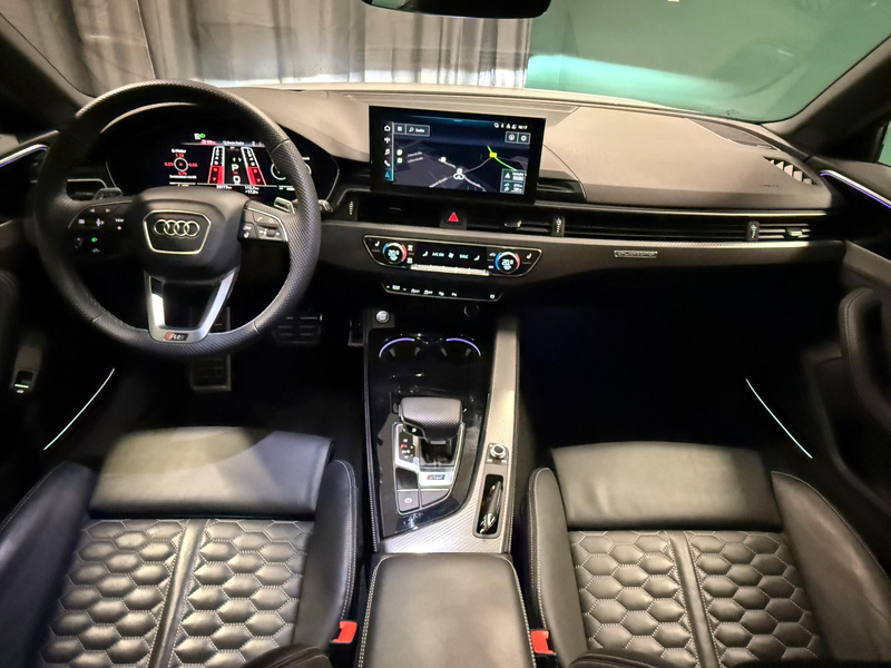 Audi RS4 2.9 TFSI quattro/AHK/Garantie2028/mtl.399 € — photo 11
