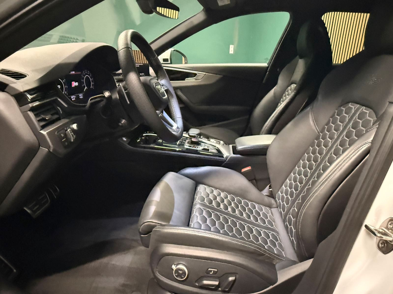Audi RS4 2.9 TFSI quattro/AHK/Garantie2028/mtl.399 € — photo 10